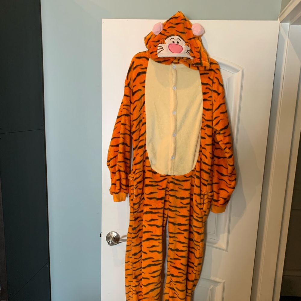 Tiger onesie, tiger pajama